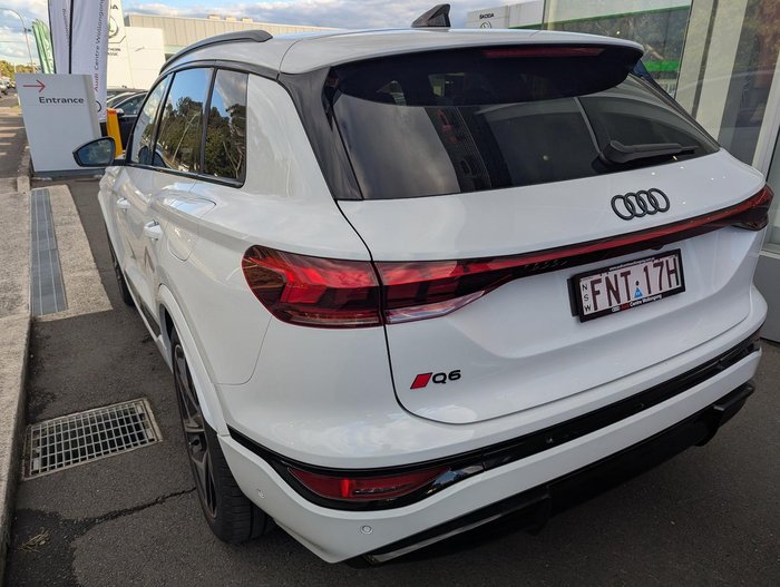 2024 Audi Q6 e-tron GF MY25 Four Wheel Drive Glacier White