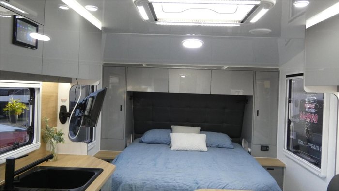 2025 Goldstream 1760 Series WHITE