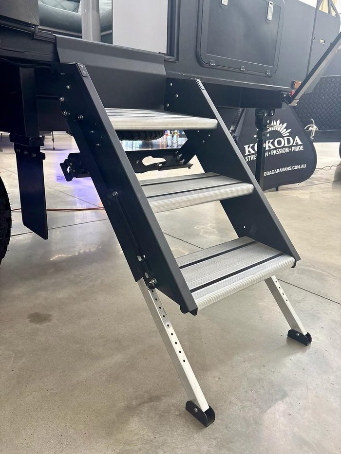 2025 KOKODA Defender Xcore