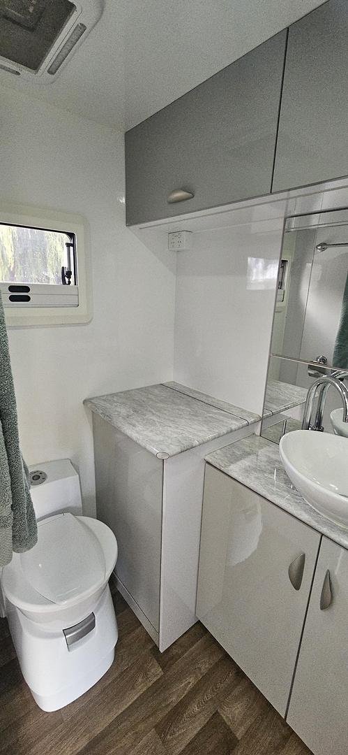 2022 Regent Discoverer