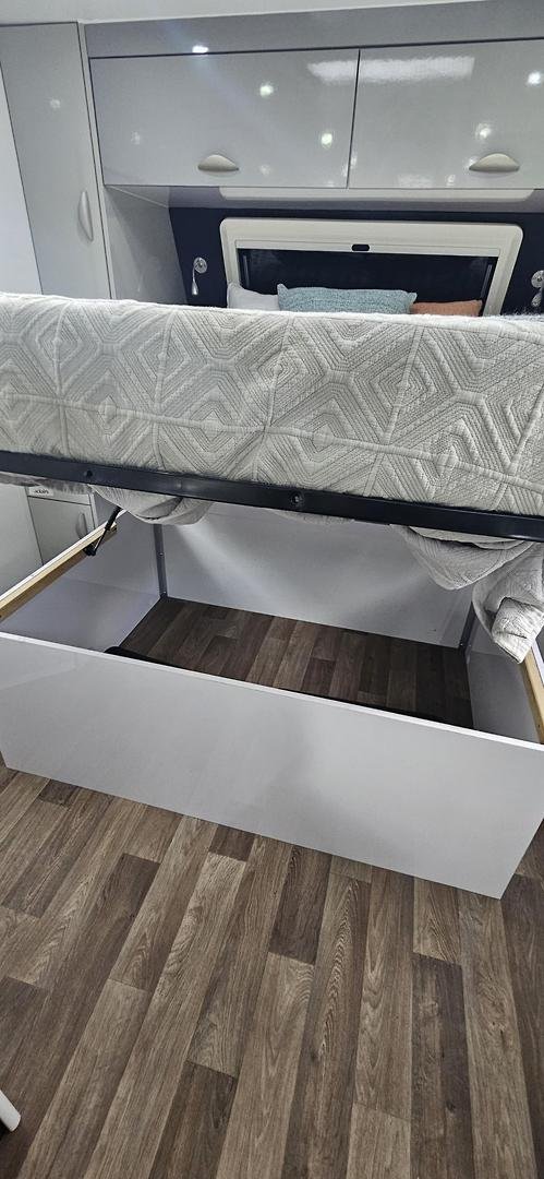 2022 Regent Discoverer