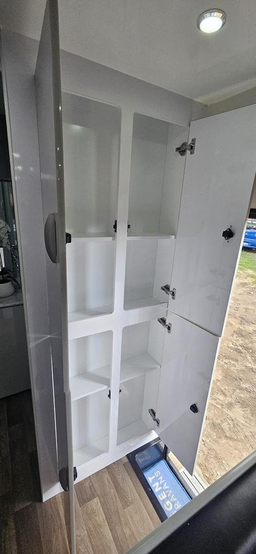 2022 Regent Discoverer