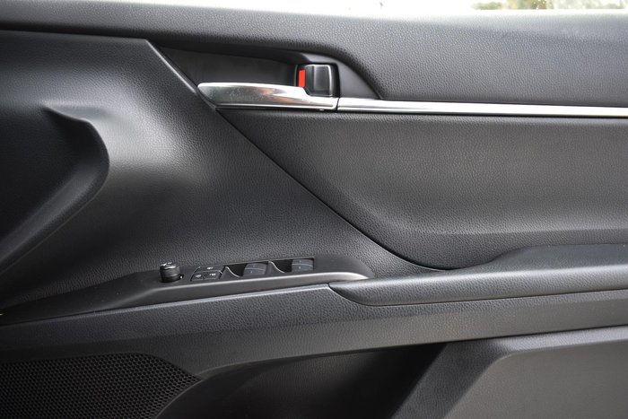 2024 Toyota Camry Ascent AXVH70R Glacier White