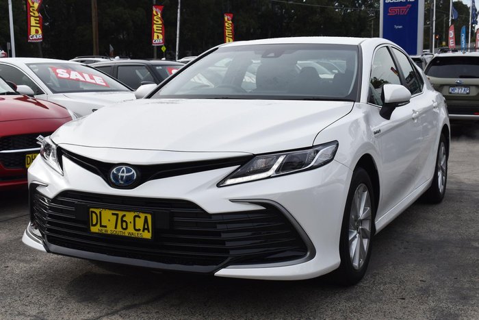 2024 Toyota Camry Ascent AXVH70R Glacier White