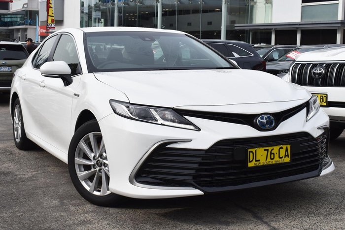 2024 Toyota Camry Ascent AXVH70R Glacier White