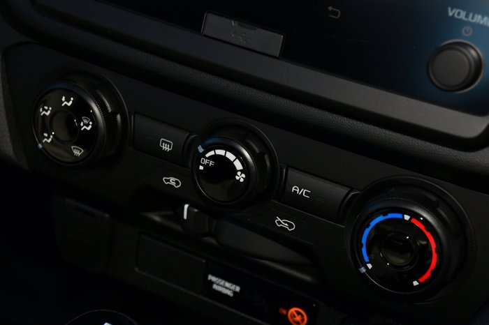 2024 Isuzu D-MAX SX