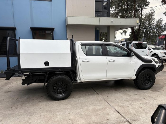 2016 Toyota Hilux SR