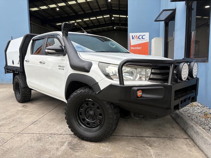 2016 Toyota Hilux SR