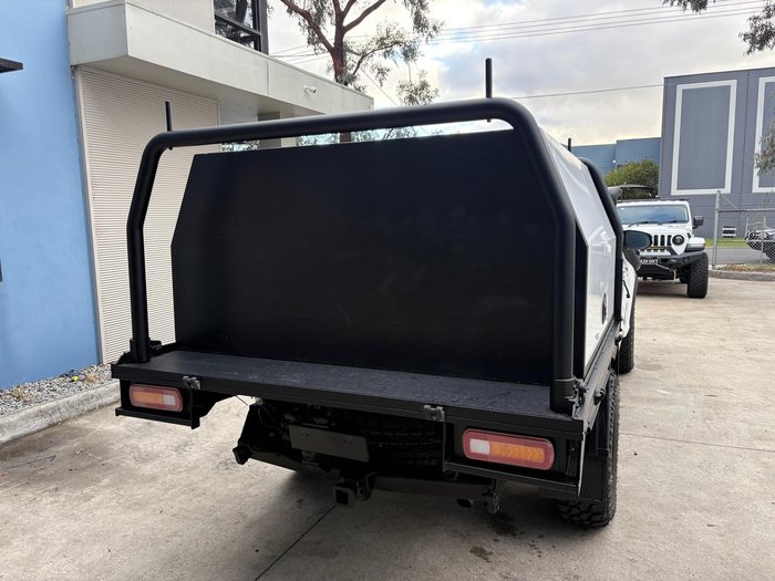 2016 Toyota Hilux SR