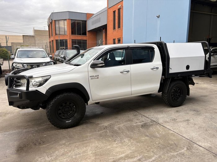 2016 Toyota Hilux SR