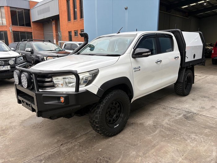 2016 Toyota Hilux SR