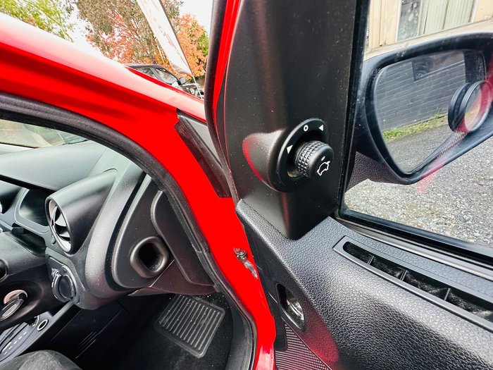 2004 Ford Fiesta LX WP Colorado Red