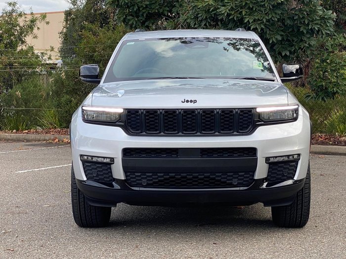 2023 Jeep Grand Cherokee Night Eagle