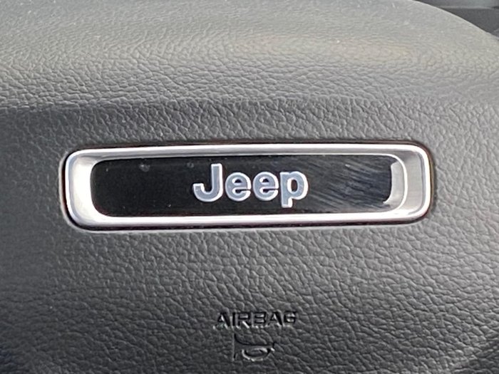 2023 Jeep Grand Cherokee Night Eagle