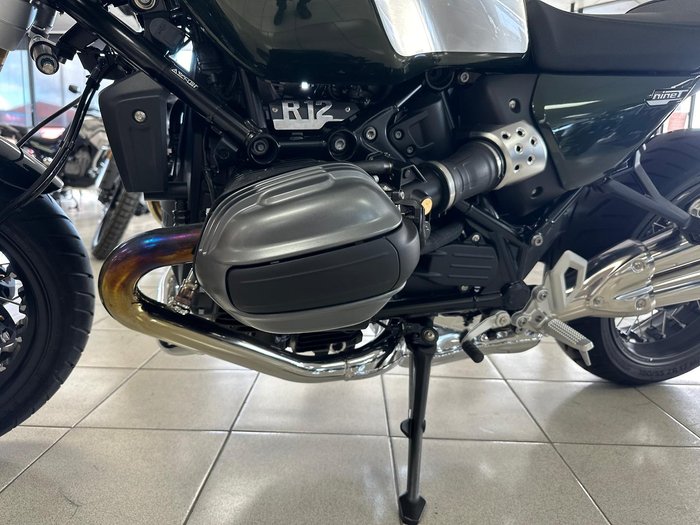 2025 BMW R 12 nineT HL R 12 Green