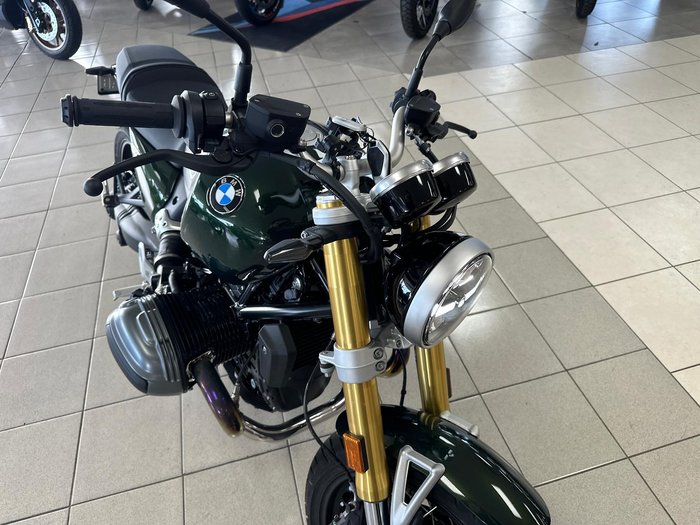 2025 BMW R 12 nineT HL R 12 Green