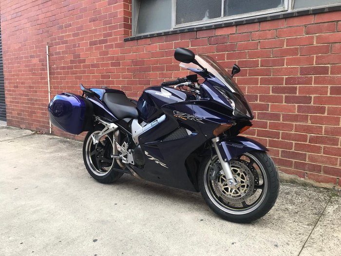 2003 Honda VFR800Fi