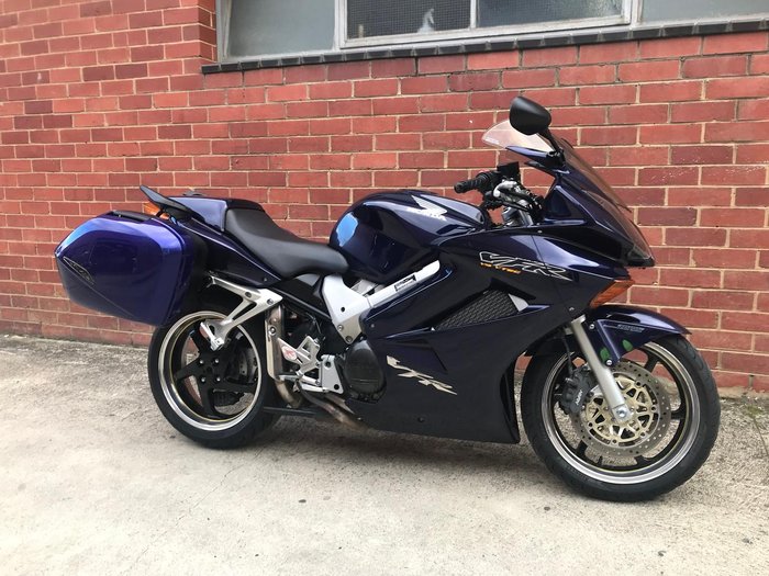 2003 Honda VFR800Fi