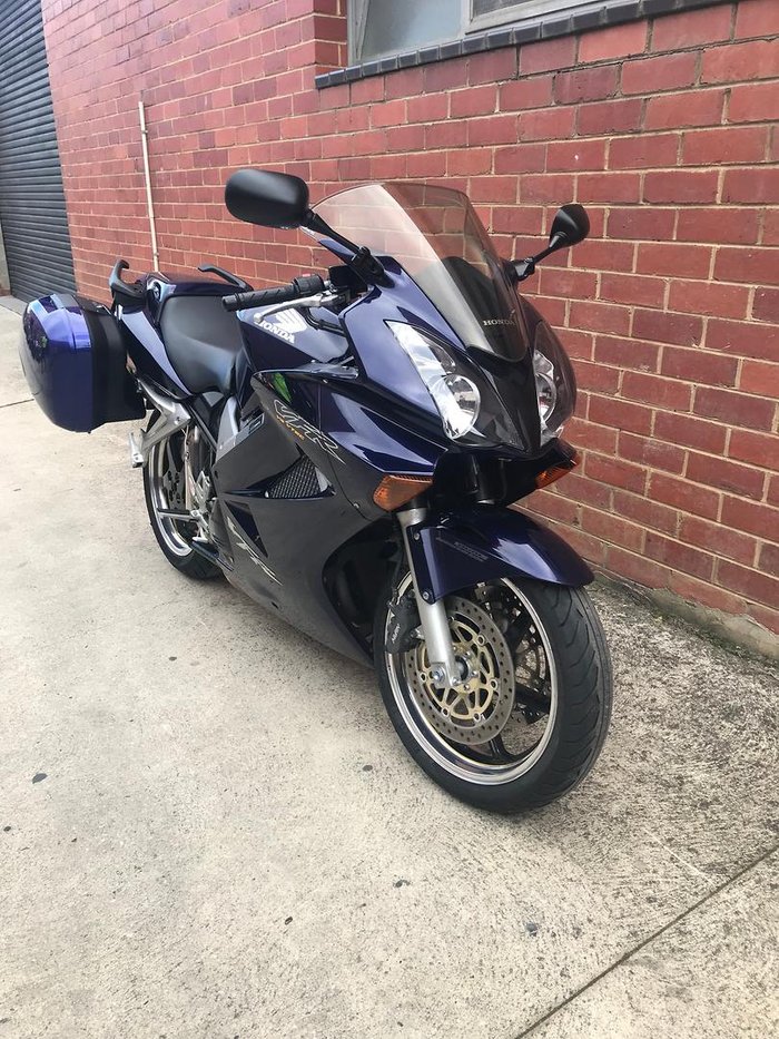 2003 Honda VFR800Fi