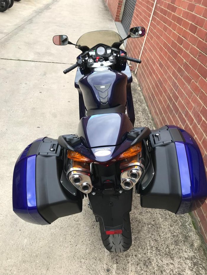 2003 Honda VFR800Fi