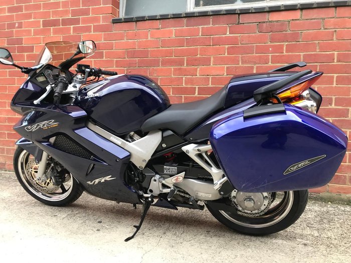 2003 Honda VFR800Fi