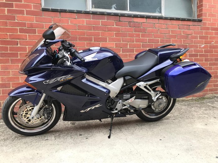 2003 Honda VFR800Fi