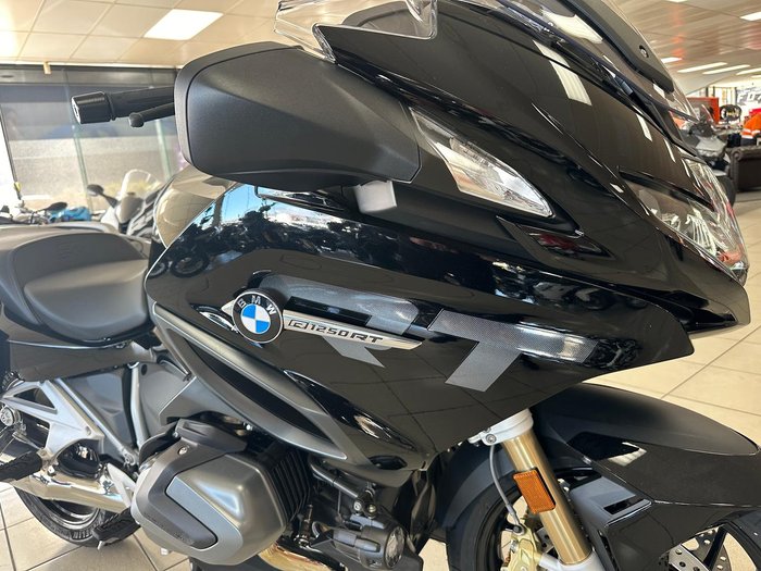 2024 BMW R 1250 RT Triple Black R 1250 Black