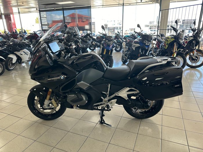 2024 BMW R 1250 RT Triple Black R 1250 Black