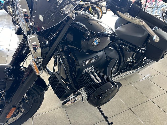 2024 BMW R 18 Classic R 18 Black