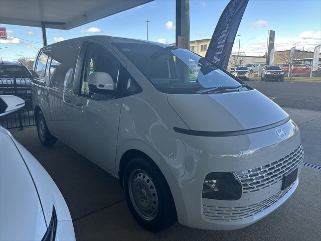 2025 HYUNDAI STARIA US4.V3 STARIA LOAD 2S 2.2D TSWING AT CREAMY WHITE