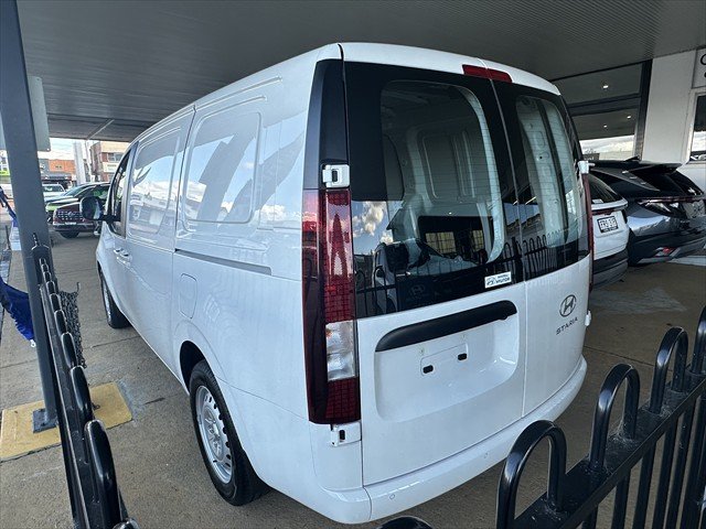 2025 HYUNDAI STARIA US4.V3 STARIA LOAD 2S 2.2D TSWING AT CREAMY WHITE
