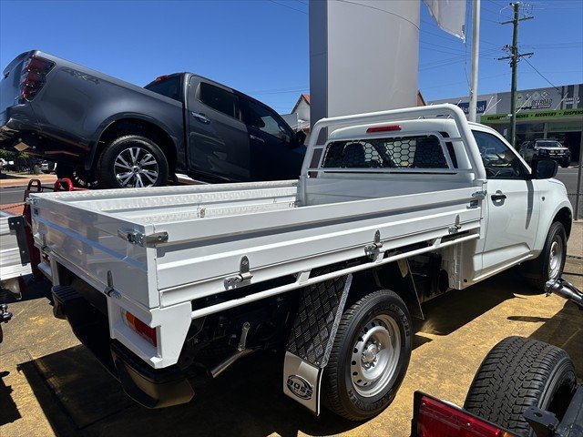 2025 ISUZU D-MAX SX D-MAX MY24 4x4 SINGLE Cab Chassis SX 3.0L AT Mineral White