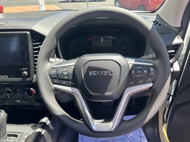 2025 ISUZU D-MAX SX D-MAX MY24 4x4 SINGLE Cab Chassis SX 3.0L AT Mineral White