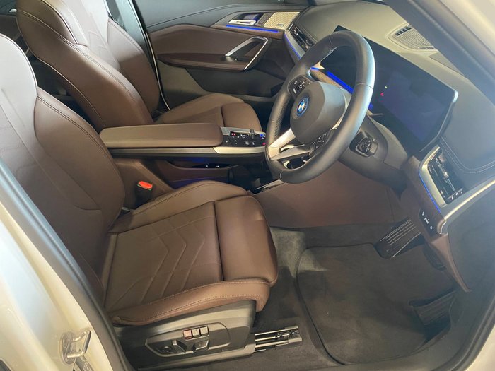2024 BMW IX1 EDRIVE20 XLINE