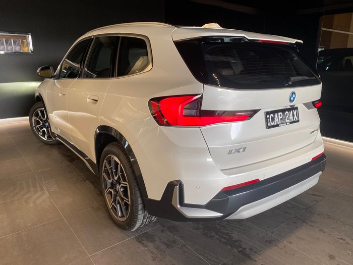 2024 BMW IX1 EDRIVE20 XLINE