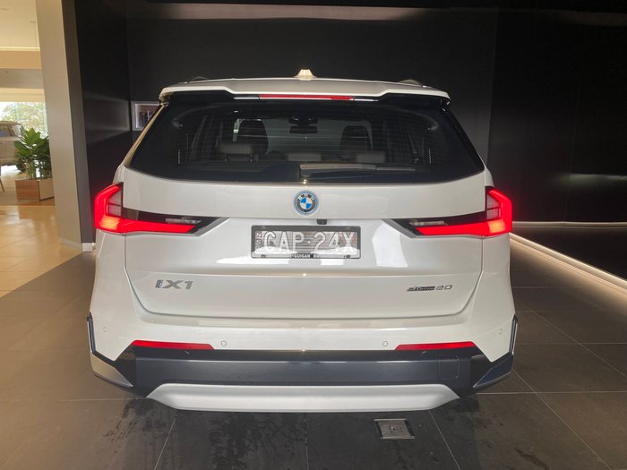 2024 BMW IX1 EDRIVE20 XLINE