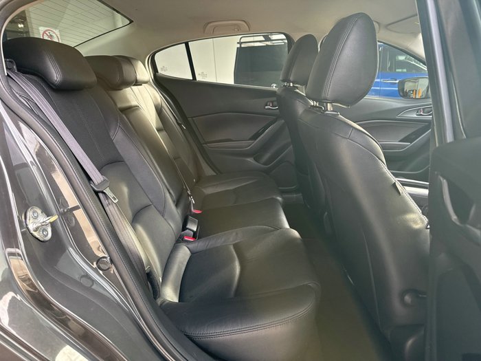 2018 Mazda 3 SP25 GT