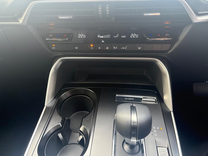 2025 Mazda CX-60 G40e Pure