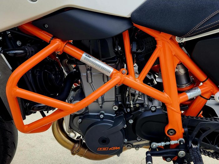 2014 KTM 690 Duke R Duke