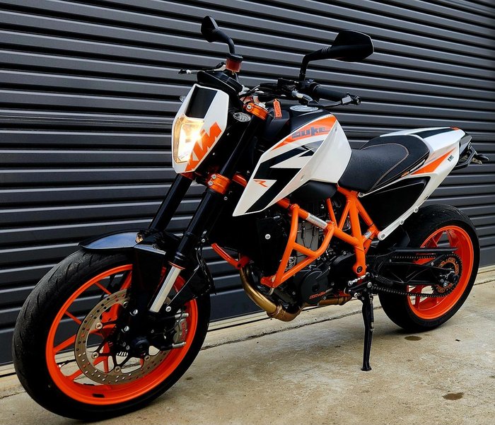 2014 KTM 690 Duke R Duke