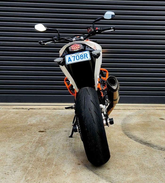 2014 KTM 690 Duke R Duke