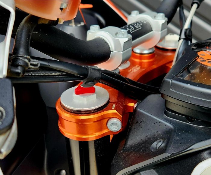 2014 KTM 690 Duke R Duke