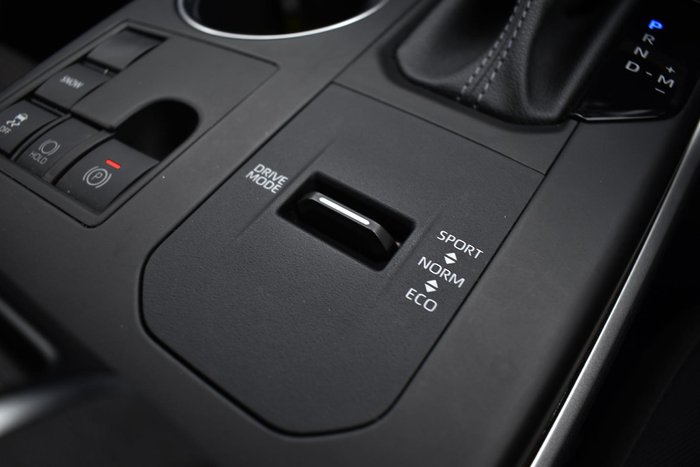 2024 Toyota Kluger GX TXUA70R Frosted White