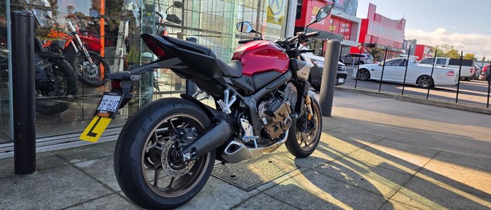 2024 Honda 2024 Honda NAKED CB650R ABS RED