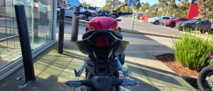 2024 Honda 2024 Honda NAKED CB650R ABS RED