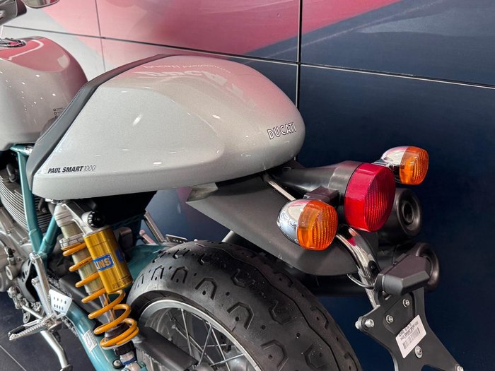 2005 Ducati Paul Smart 1000 SportClassic Silver