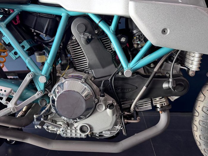 2005 Ducati Paul Smart 1000 SportClassic Silver