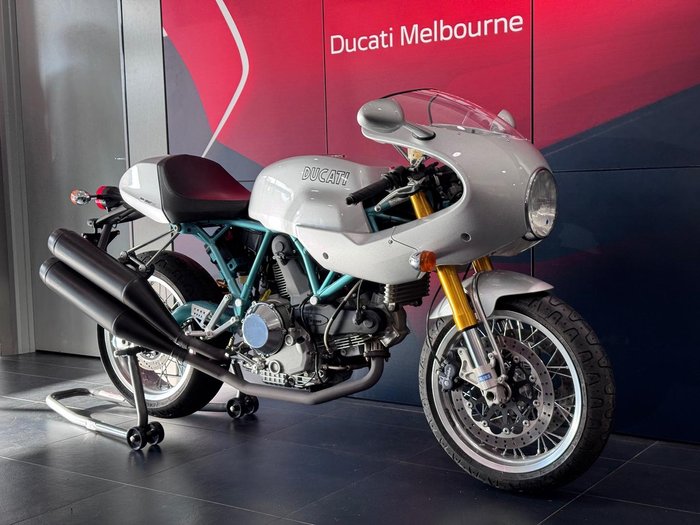 2005 Ducati Paul Smart 1000 SportClassic Silver