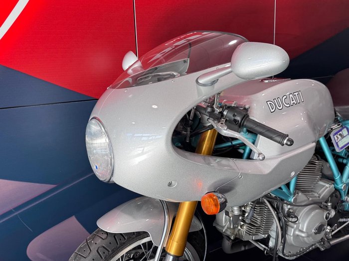2005 Ducati Paul Smart 1000 SportClassic Silver