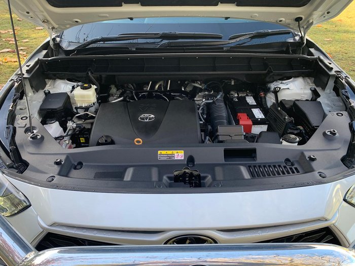 2022 Toyota Kluger GX GSU70R Frosted White